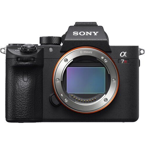 Sony A7R III Mirrorless Body (ILCE‑7RM3/B)