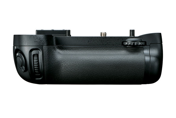 Nikon Multi-Power Battery Pack MB-D15