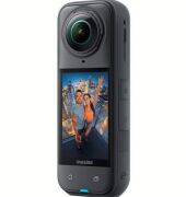 Insta360 X5 Starter Bundle