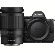 Nikon Z5 II 24-200mm f/4-6.3 Lensli Fotoğraf Makinesi