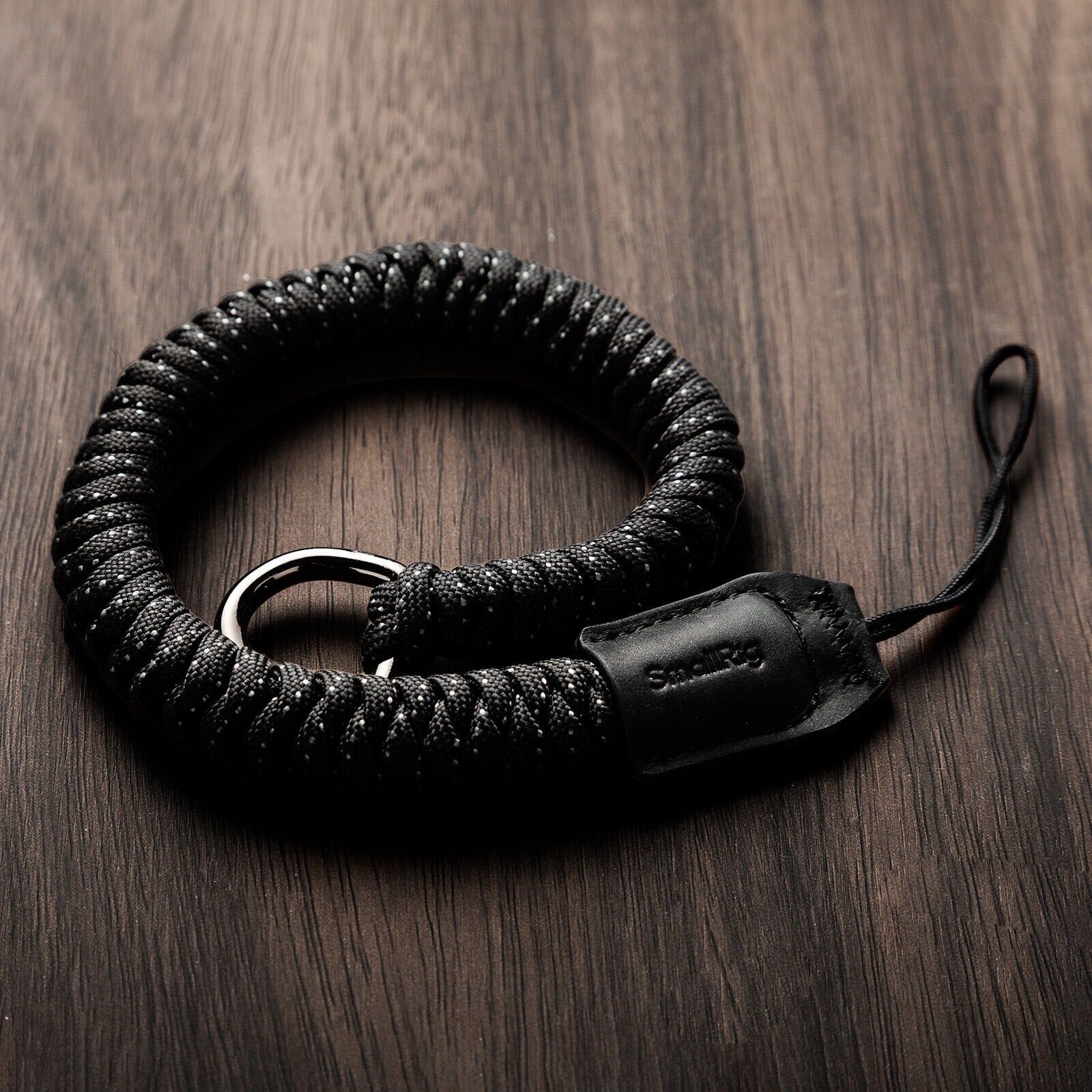 SmallRig 4881 Evrensel Örgülü Bileklik (Siyah)