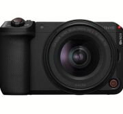 Canon EOS R6 V 20-50mm f/4 Lens
